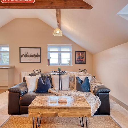 The Station Loft City Centre 1-Bed Apartment Вустер Экстерьер фото
