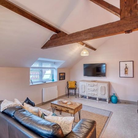The Station Loft City Centre 1-Bed Apartment Вустер Экстерьер фото