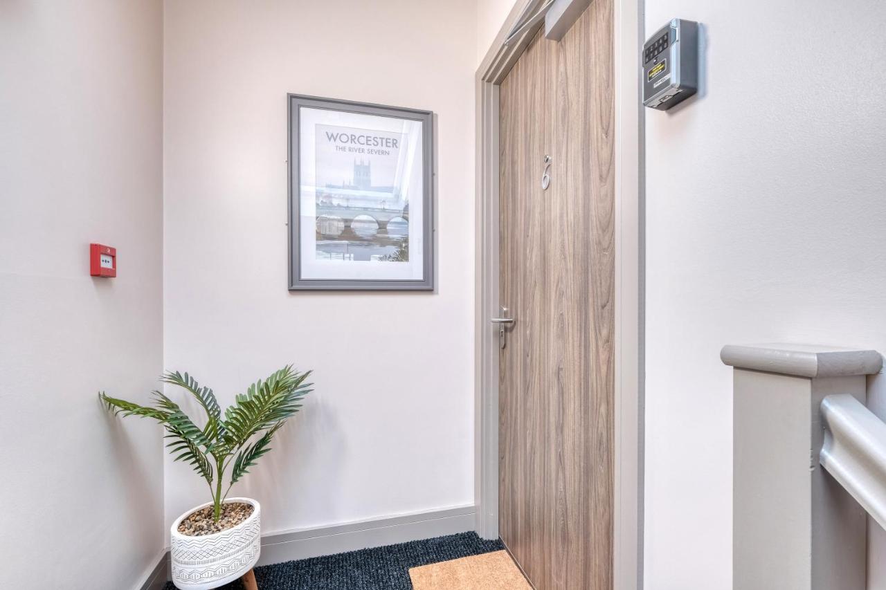 The Station Loft City Centre 1-Bed Apartment Вустер Экстерьер фото